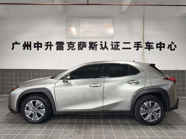 Lexus UX EV