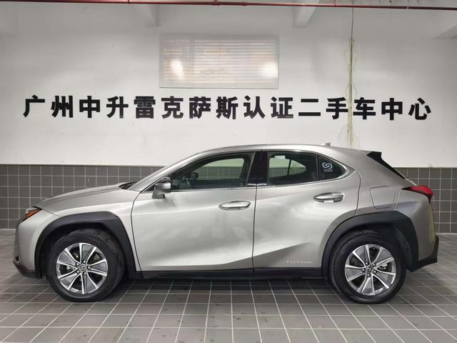 Lexus UX EV