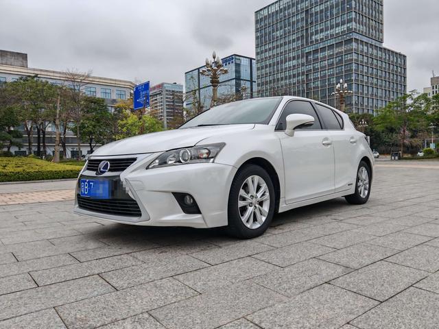 Lexus CT