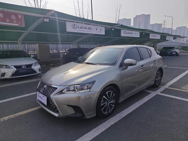 Lexus CT