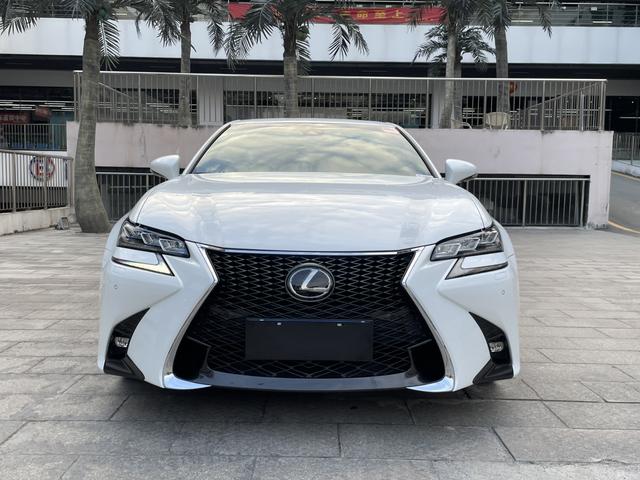 Lexus GS