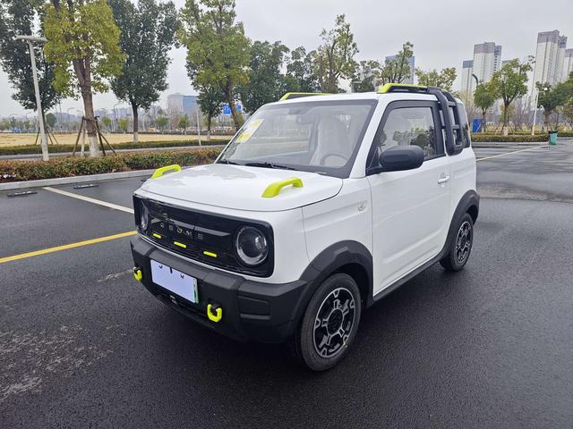 Geely Panda