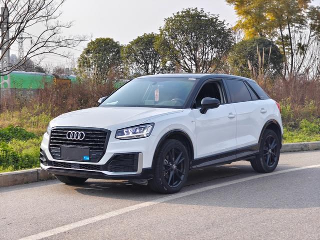 Audi Q2L