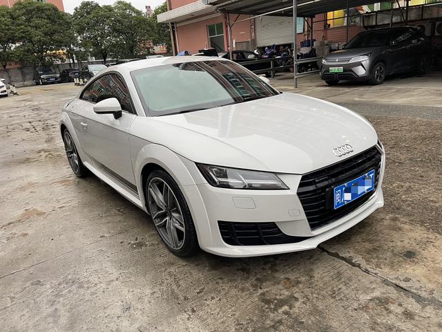 Audi TT