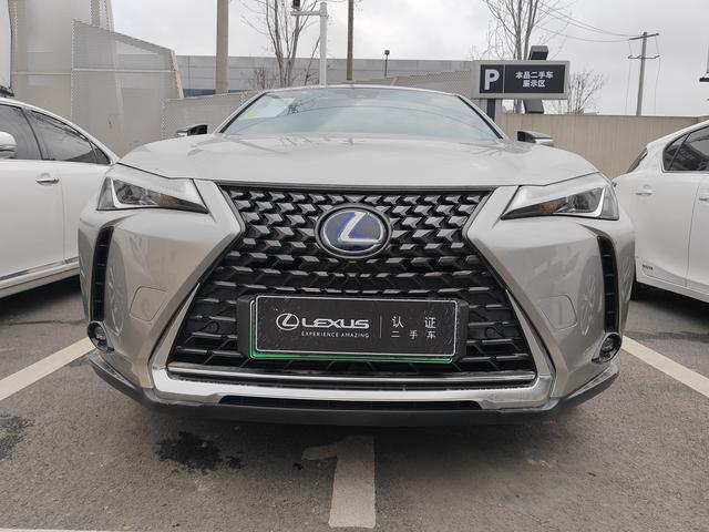 Lexus UX EV