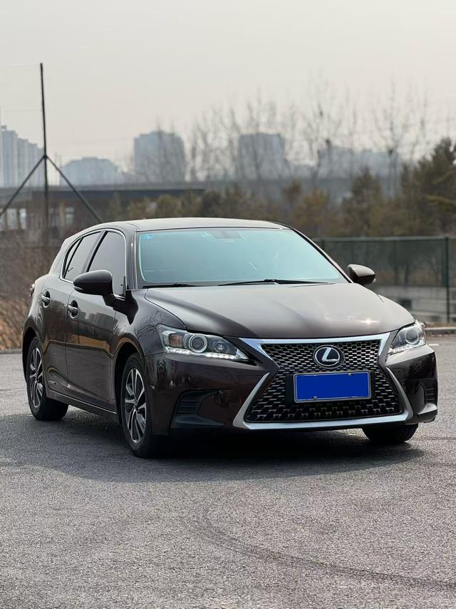 Lexus CT