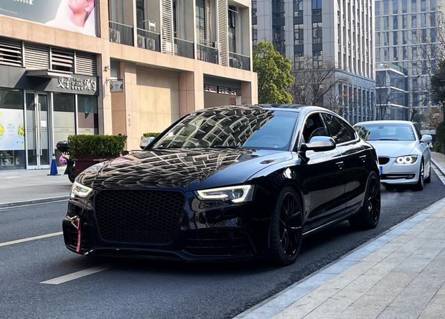 Audi S5