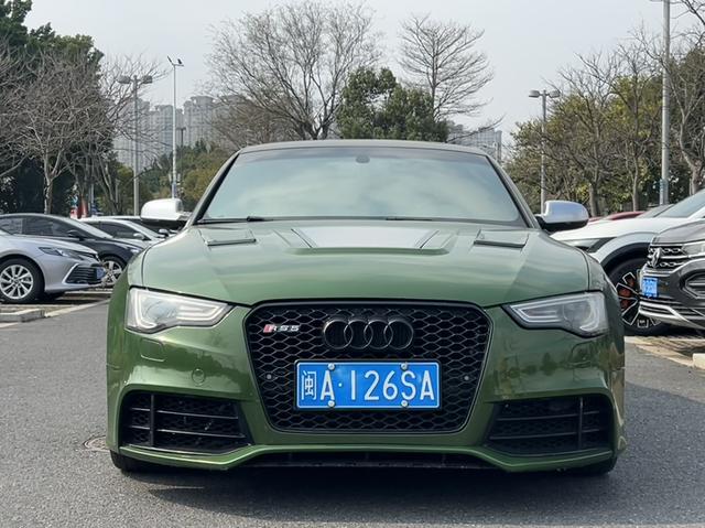 Audi S5