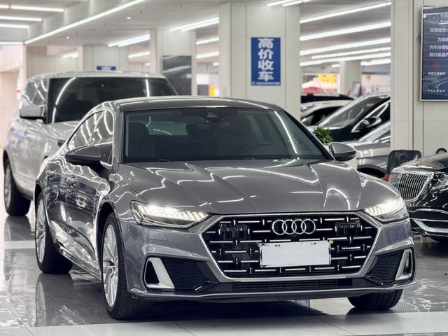 Audi A7L