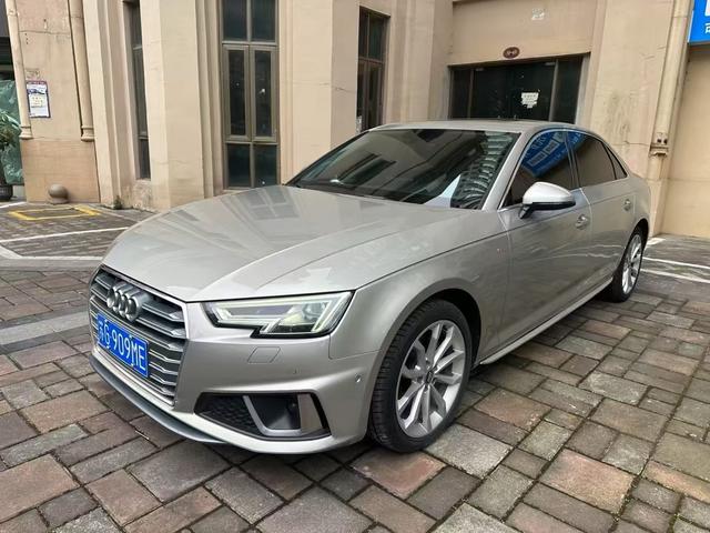 Audi A4L