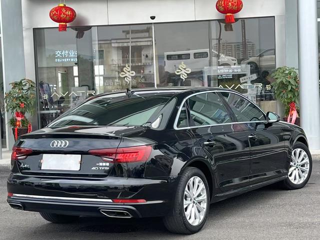 Audi A4L