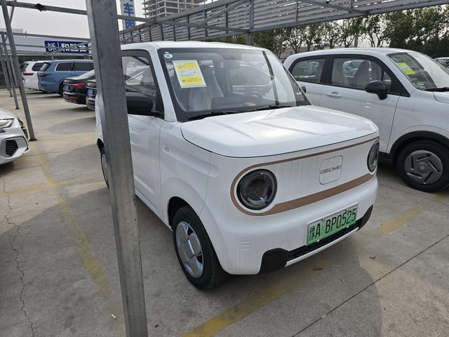 Geely Panda