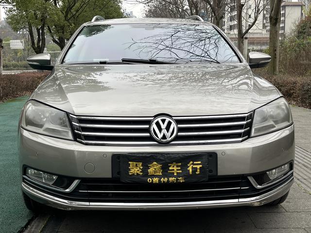 Volkswagen Magotan (imported)