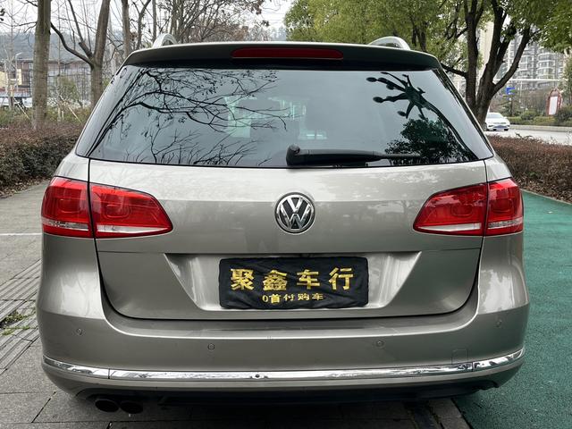 Volkswagen Magotan (imported)