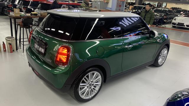 MINI MINI