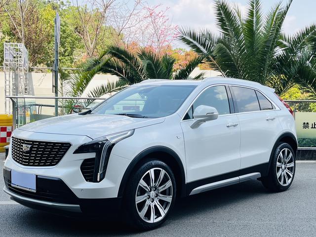 Cadillac XT4