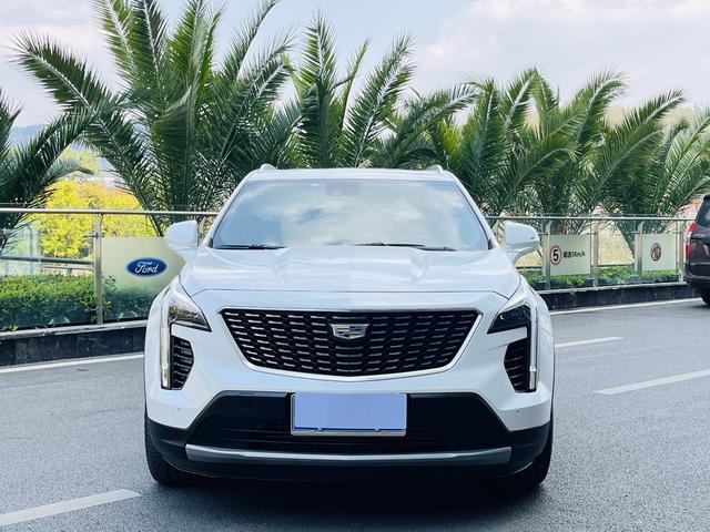 Cadillac XT4