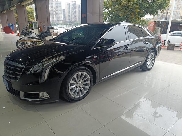 Cadillac XTS