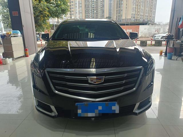 Cadillac XTS