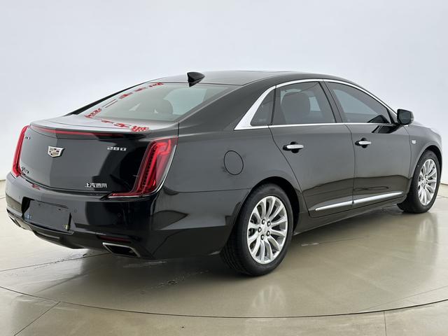 Cadillac XTS