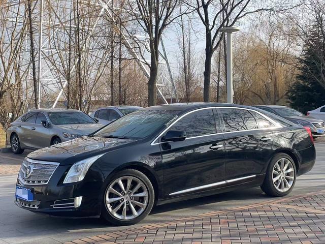 Cadillac XTS