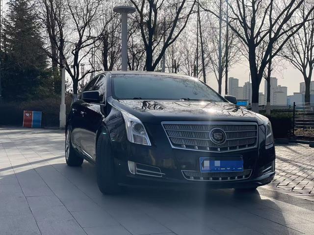 Cadillac XTS