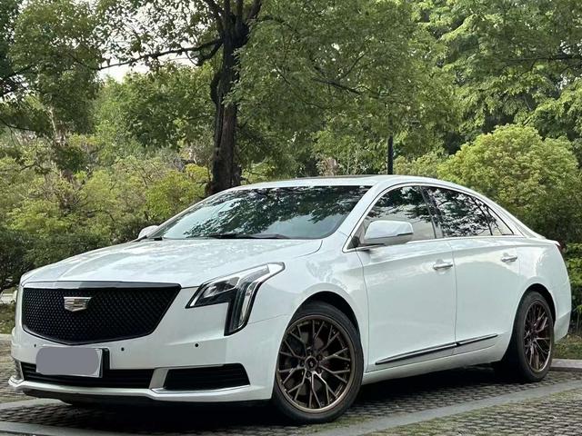 Cadillac XTS