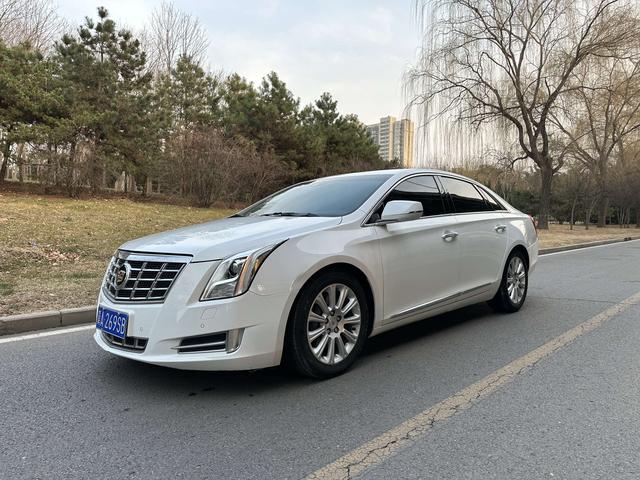 Cadillac XTS