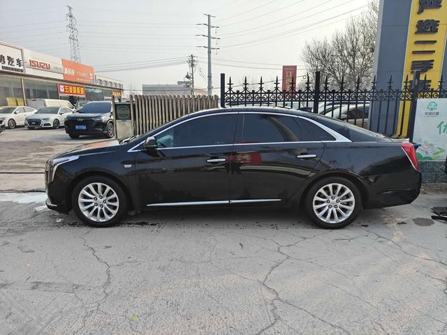 Cadillac XTS