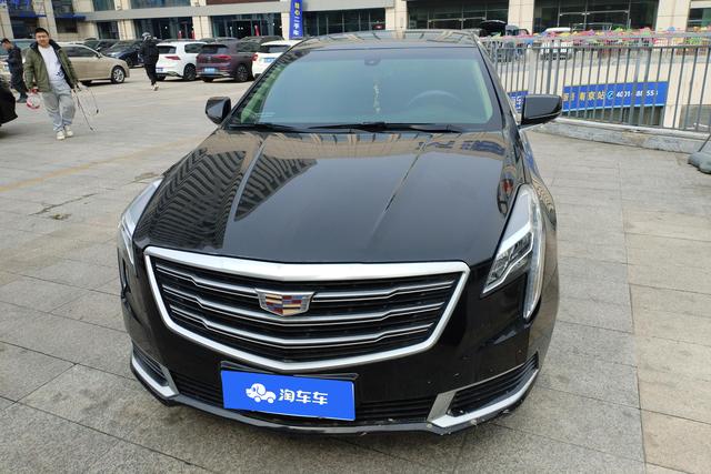 Cadillac XTS