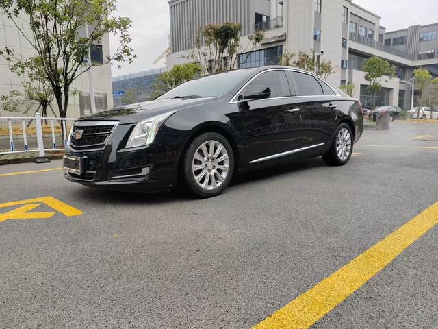 Cadillac XTS