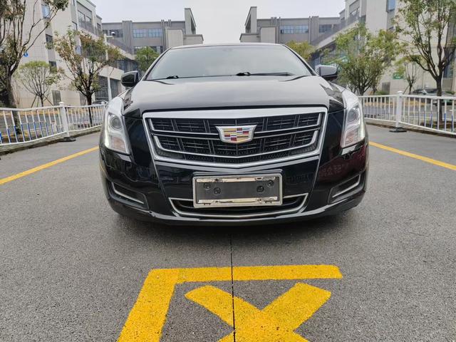 Cadillac XTS