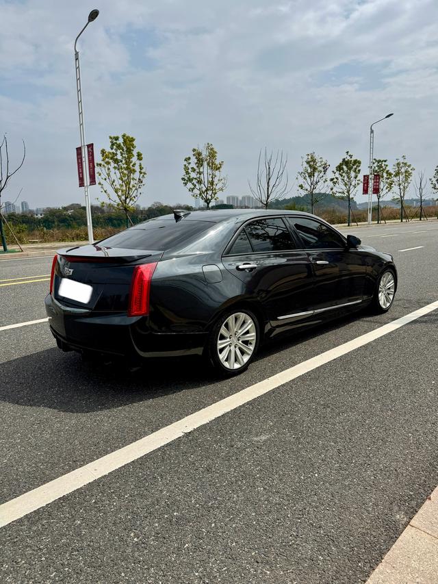 Cadillac ATS-L