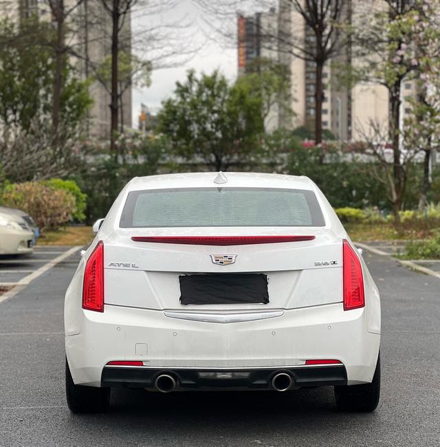 Cadillac ATS-L