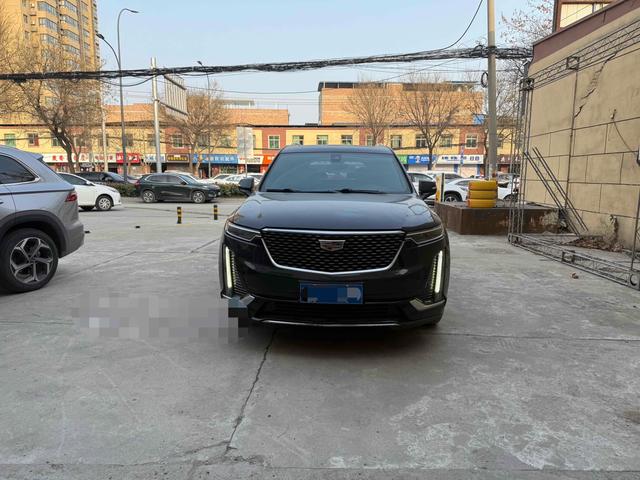 Cadillac XT6