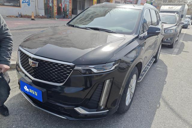 Cadillac XT6