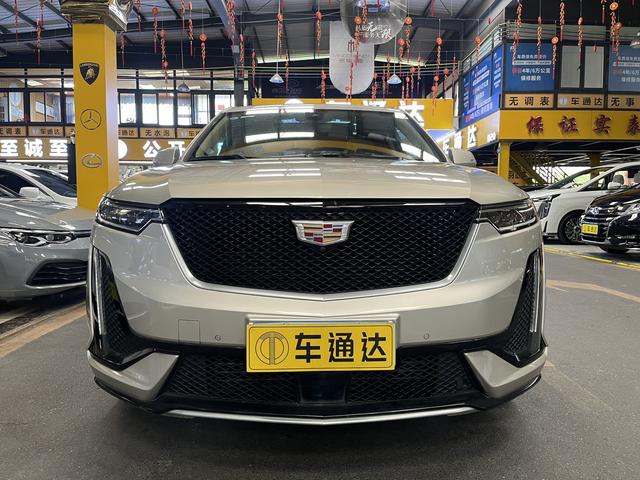 Cadillac XT6