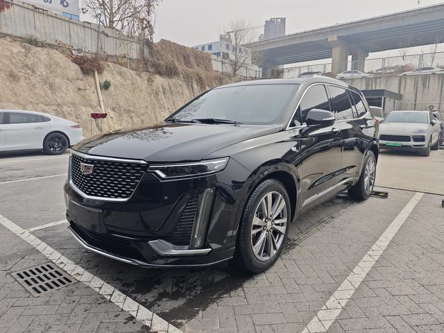 Cadillac XT6