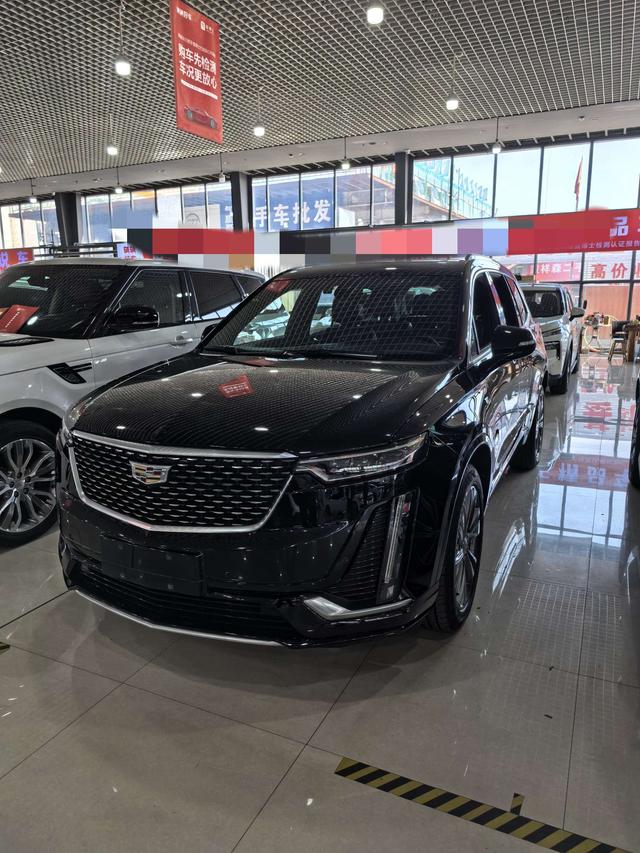 Cadillac XT6