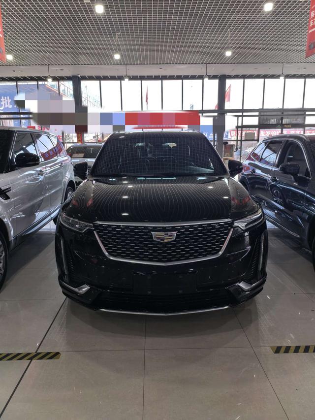 Cadillac XT6