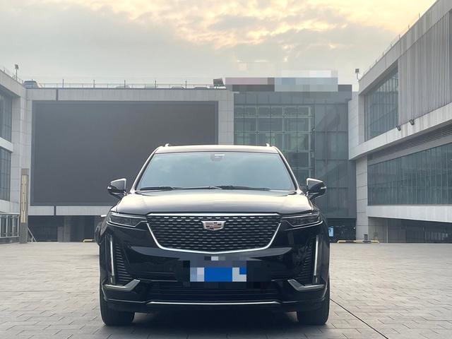 Cadillac XT6