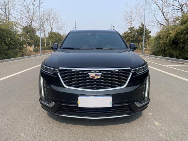 Cadillac XT6