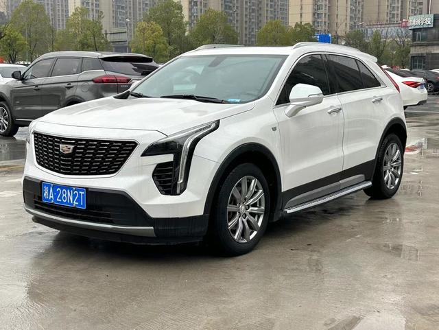 Cadillac XT4