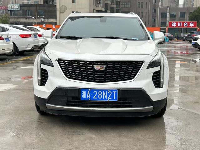 Cadillac XT4