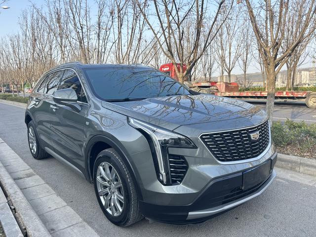 Cadillac XT4