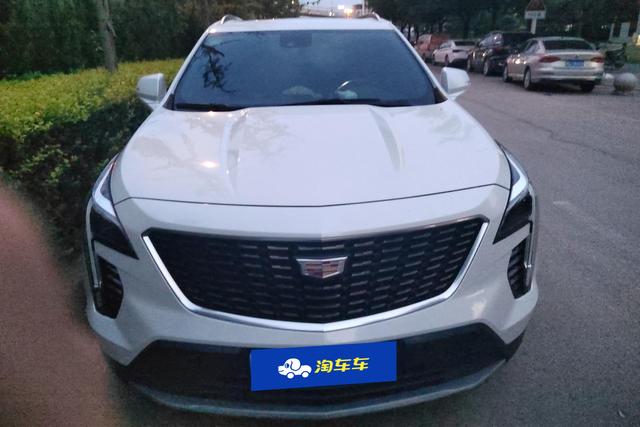 Cadillac XT4