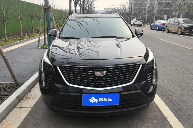 Cadillac XT4