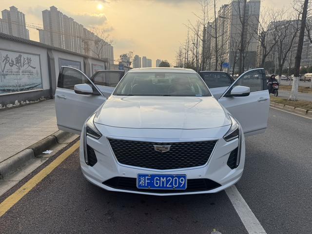 Cadillac CT6