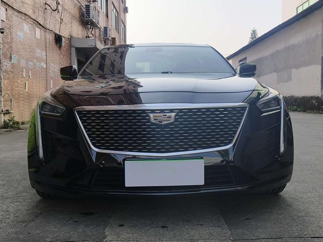 Cadillac CT6