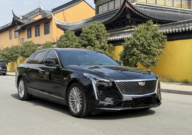 Cadillac CT6